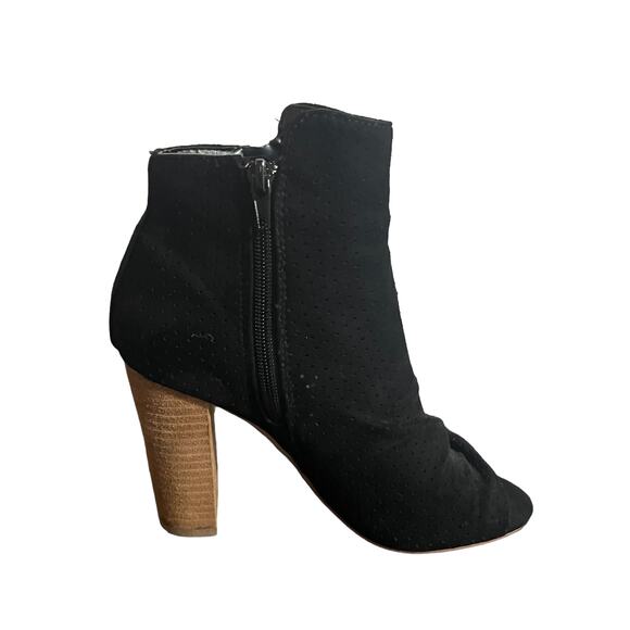 Express Shoes Black Perforated Double Zip Peep Toe Faux Suede Heels 7 - Picture 5 of 12